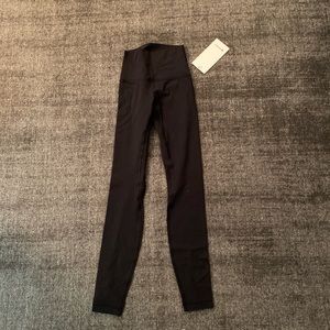 Lululemon leggings with tag